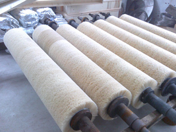 毛刷輥拋光機(jī)介紹 毛刷輥拋光機(jī)介紹